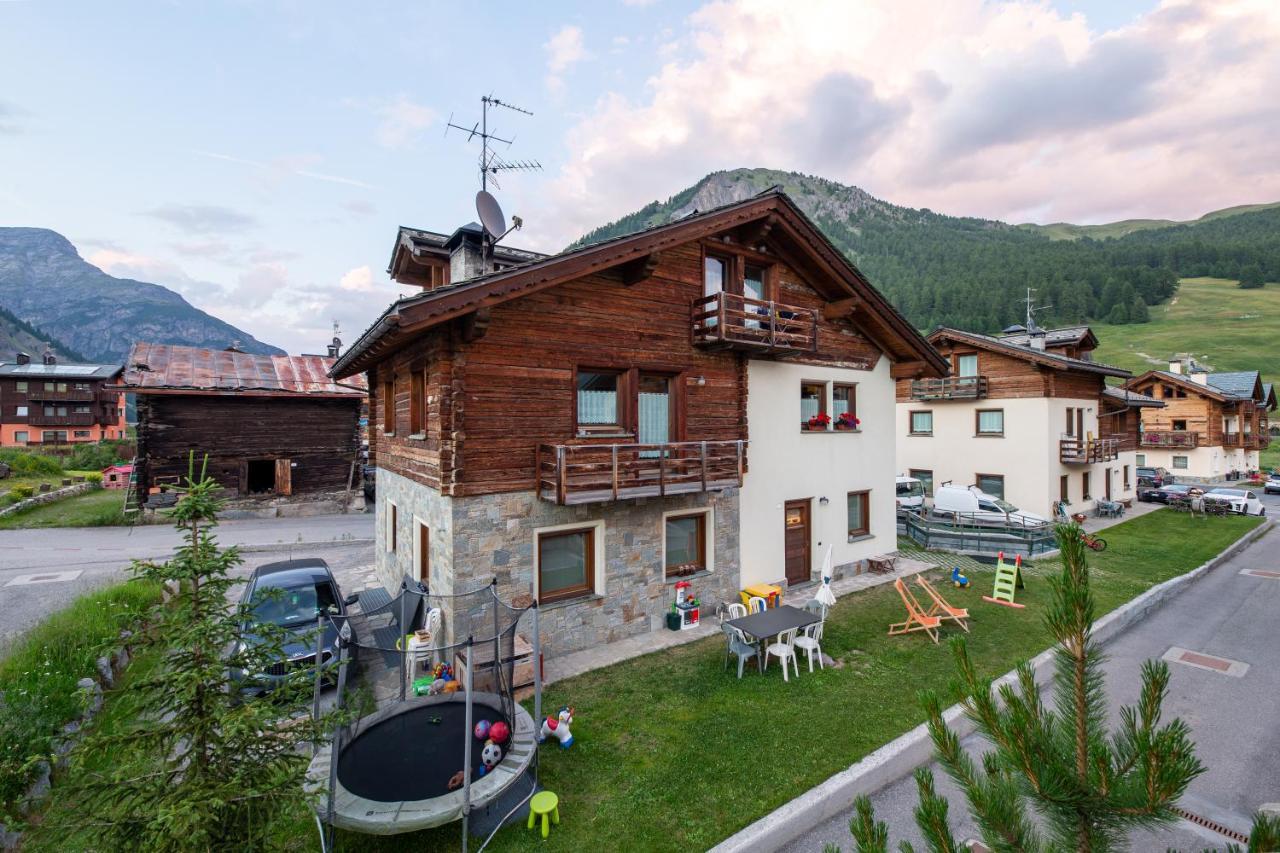 Ferienwohnung Chalet Gioia Livigno Exterior foto