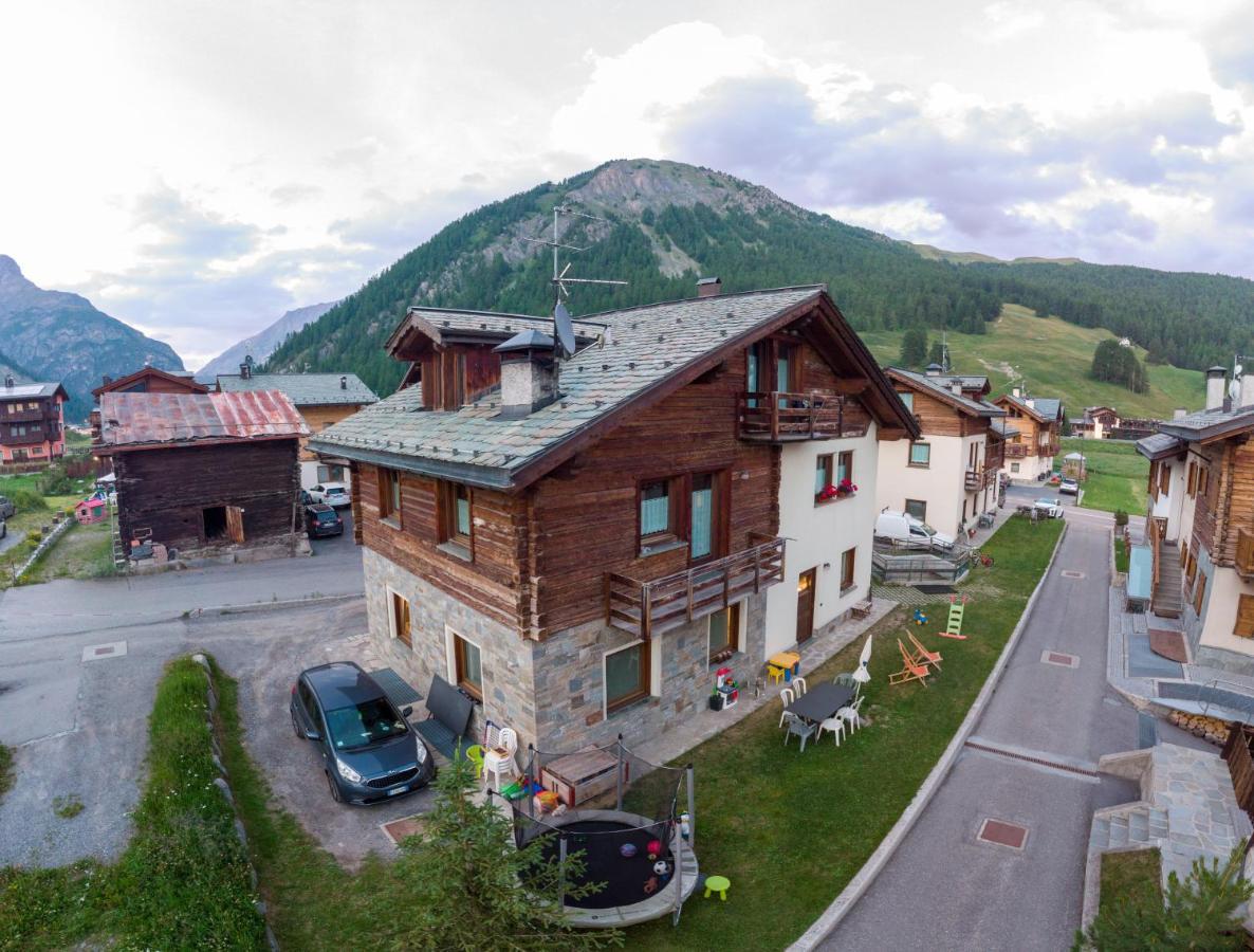 Ferienwohnung Chalet Gioia Livigno Exterior foto